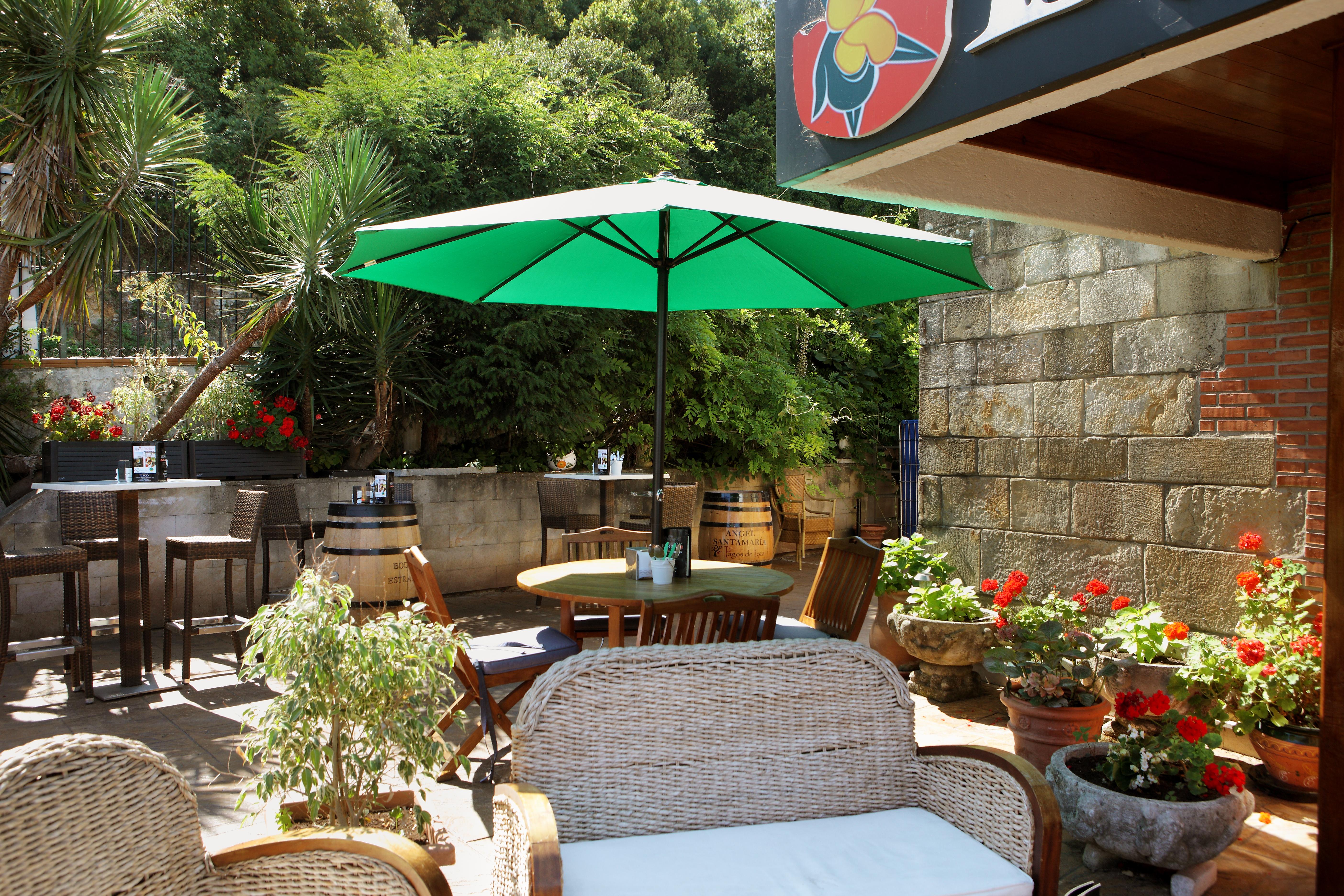 Hotel Restaurante Risco Laredo Buitenkant foto