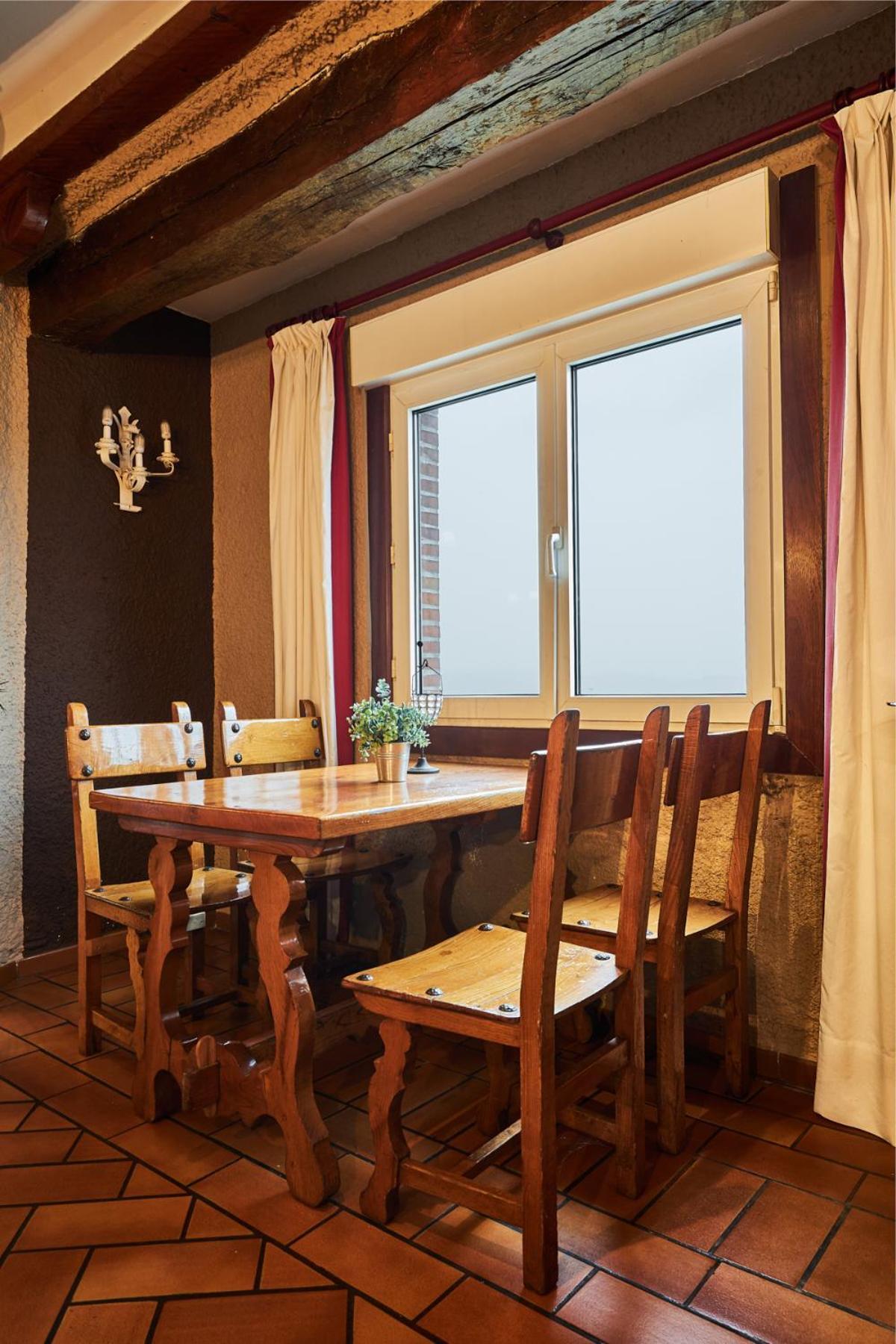 Hotel Restaurante Risco Laredo Buitenkant foto