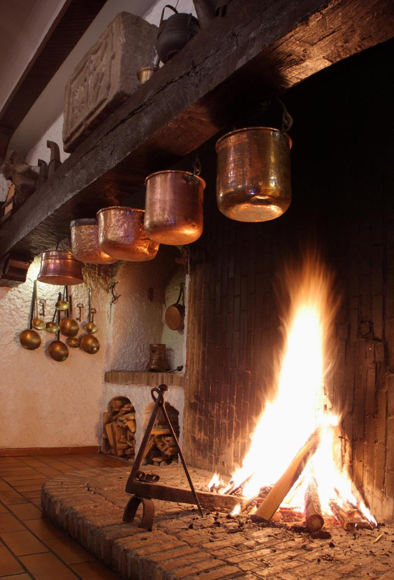 Hotel Restaurante Risco Laredo Buitenkant foto